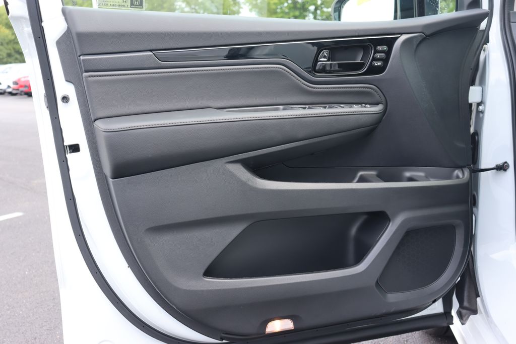 2026 Honda Odyssey Elite photo 25
