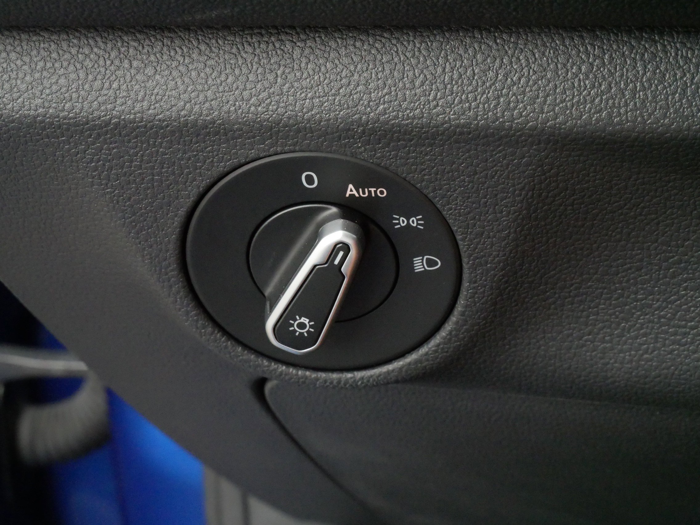 2024 Volkswagen Jetta SE photo 24