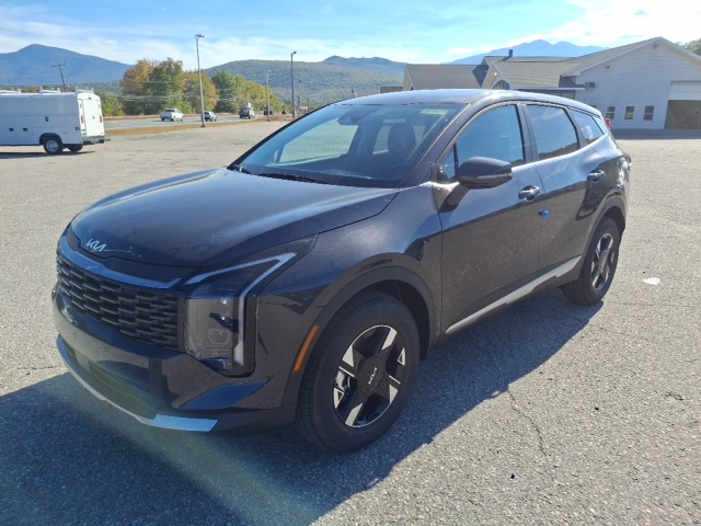 2026 Kia Sportage LX photo 6