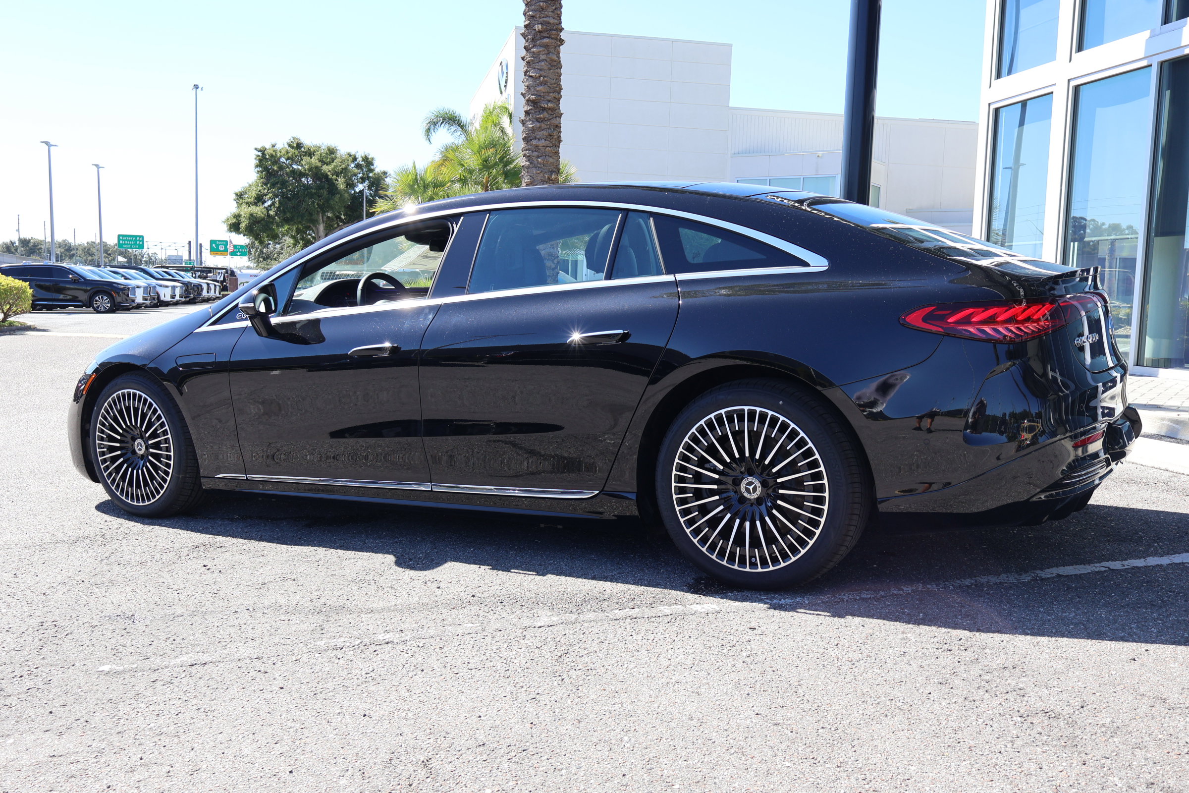 2026 Mercedes Benz EQS Sedan 450 photo 4