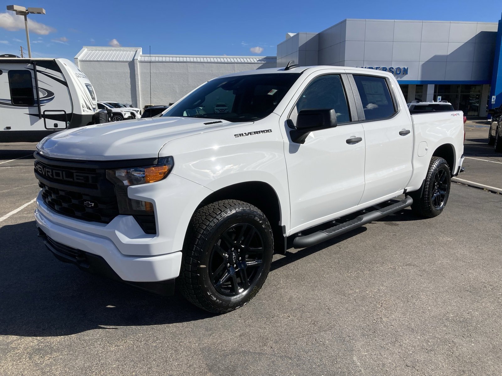 2026 Chevrolet Silverado 1500 Custom's photo