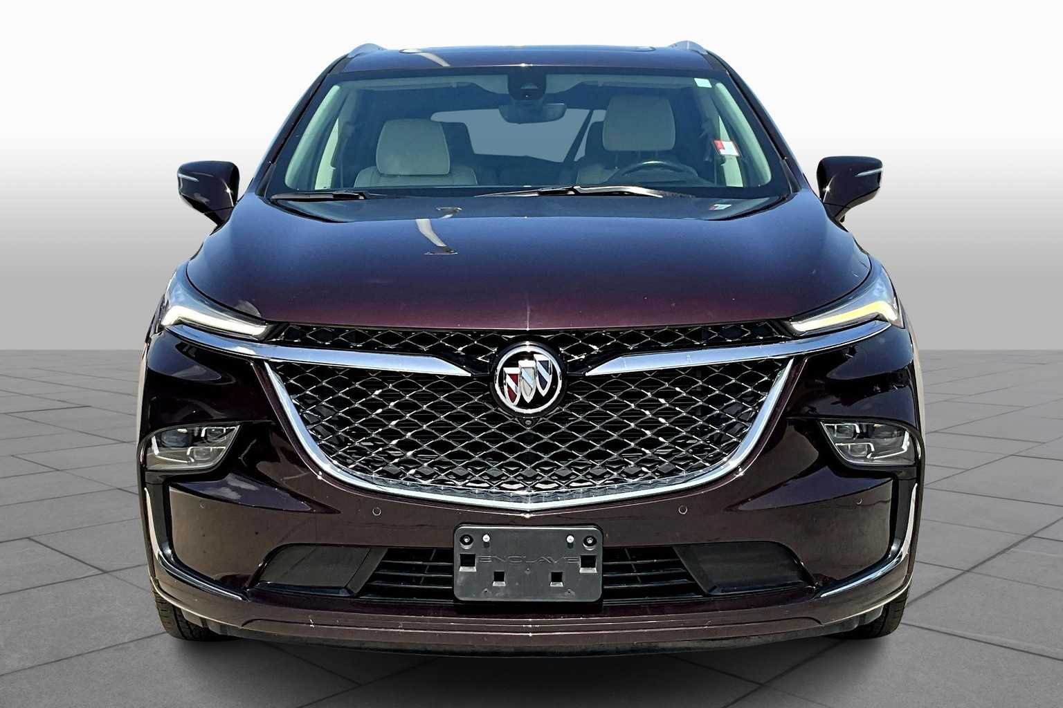 2023 Buick Enclave Avenir photo 3