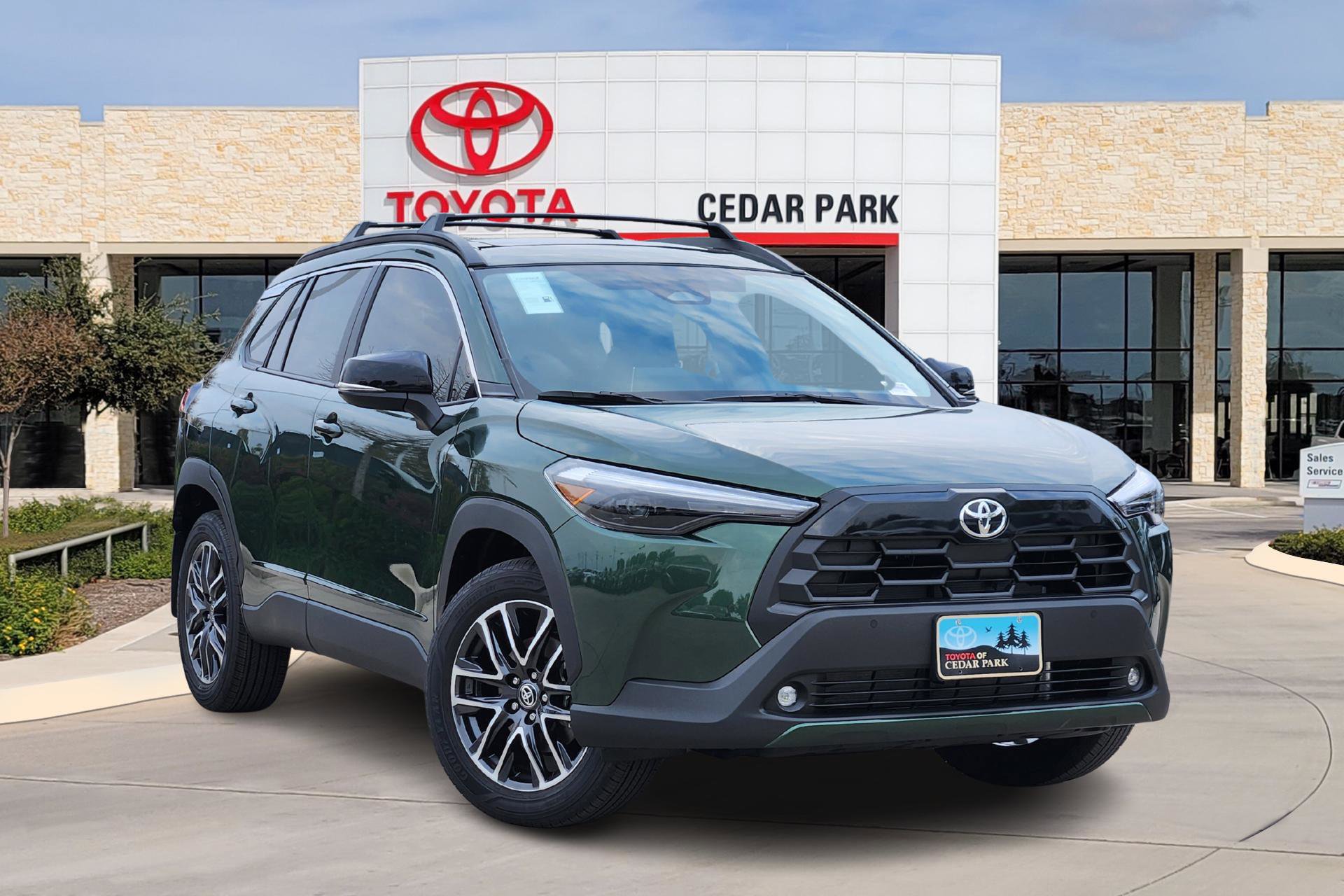 2026 Toyota Corolla Cross XLE's photo