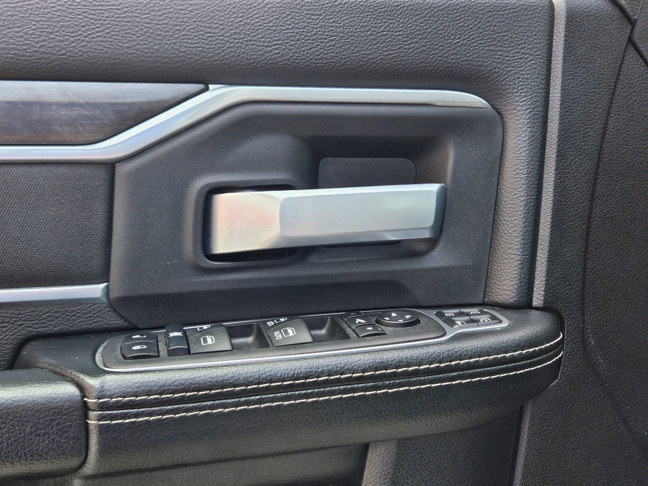 2024 Ram 3500 Big Horn photo 18