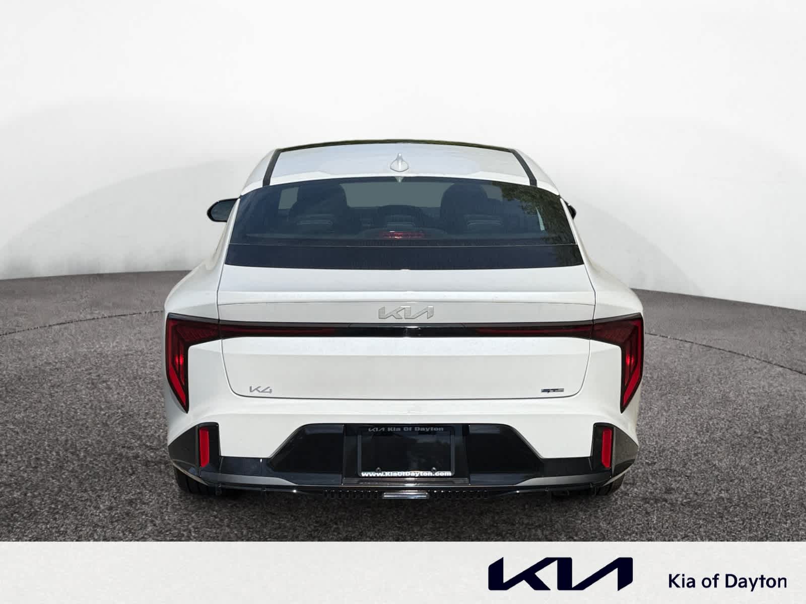 2025 Kia K4 GT-Line photo 4