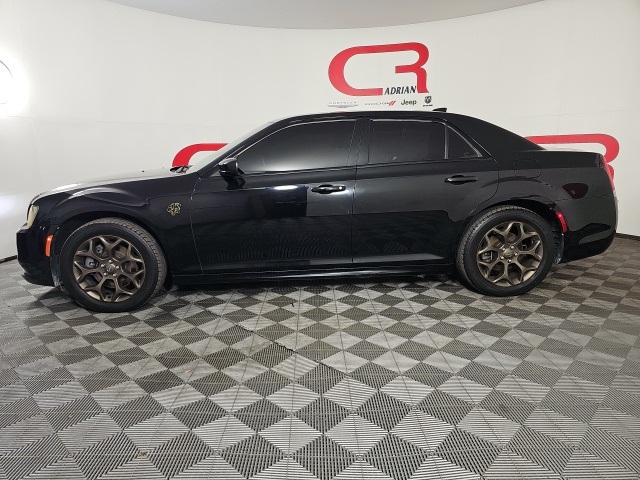 2016 Chrysler 300 S photo 4
