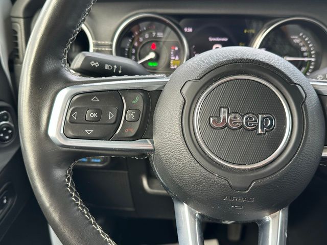 2022 Jeep Wrangler Unlimited Sahara 4xe photo 21