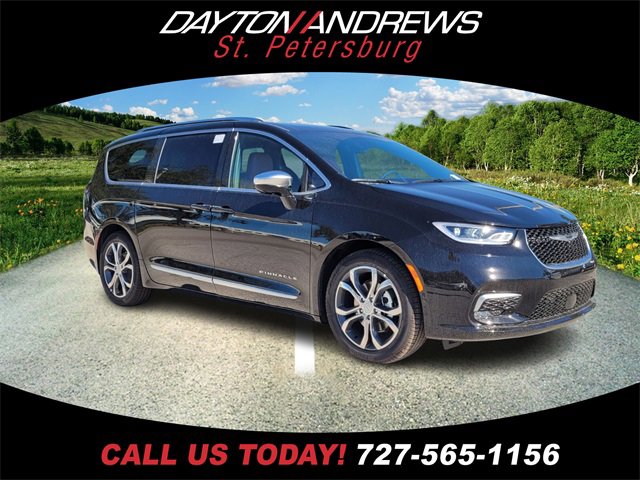 2026 Chrysler Pacifica Pinnacle's photo