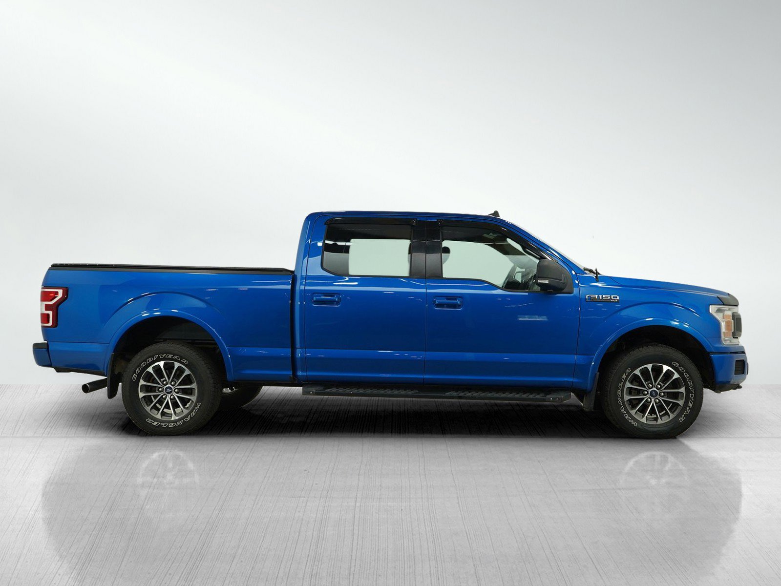 2019 Ford F-150 XLT photo 6