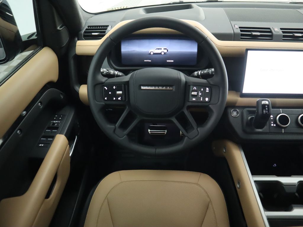 2025 Land Rover Defender 130 X photo 7