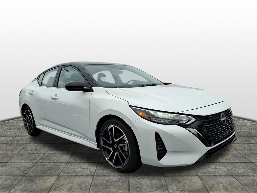 2025 Nissan Sentra SR's photo