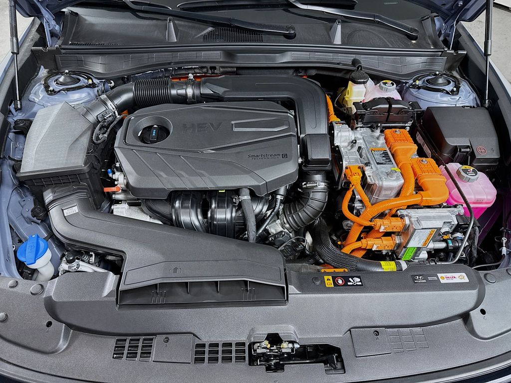 2025 Hyundai Sonata Hybrid SEL photo 27