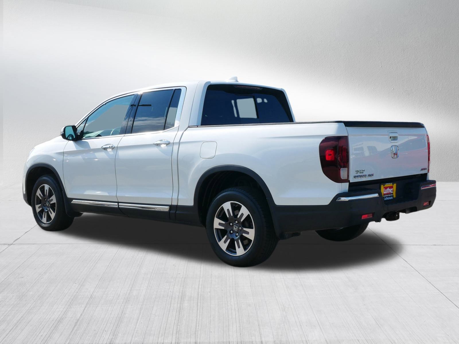 2017 Honda Ridgeline RTL-E photo 5