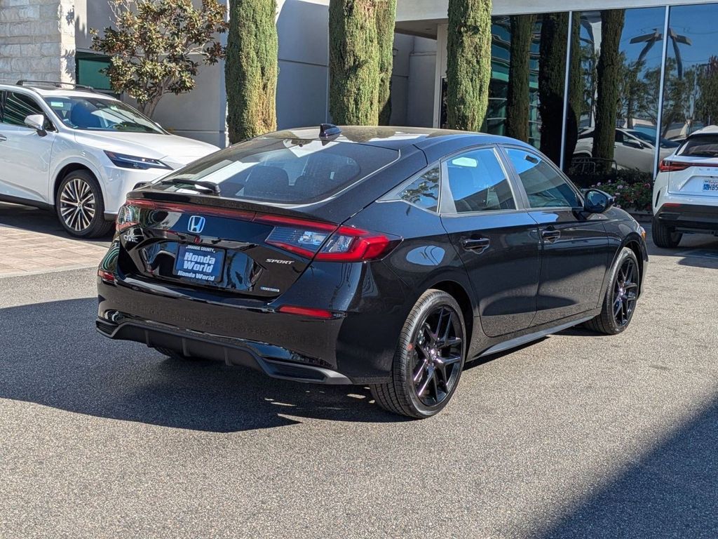 2026 Honda Civic Hatchback Sport Hybrid photo 4