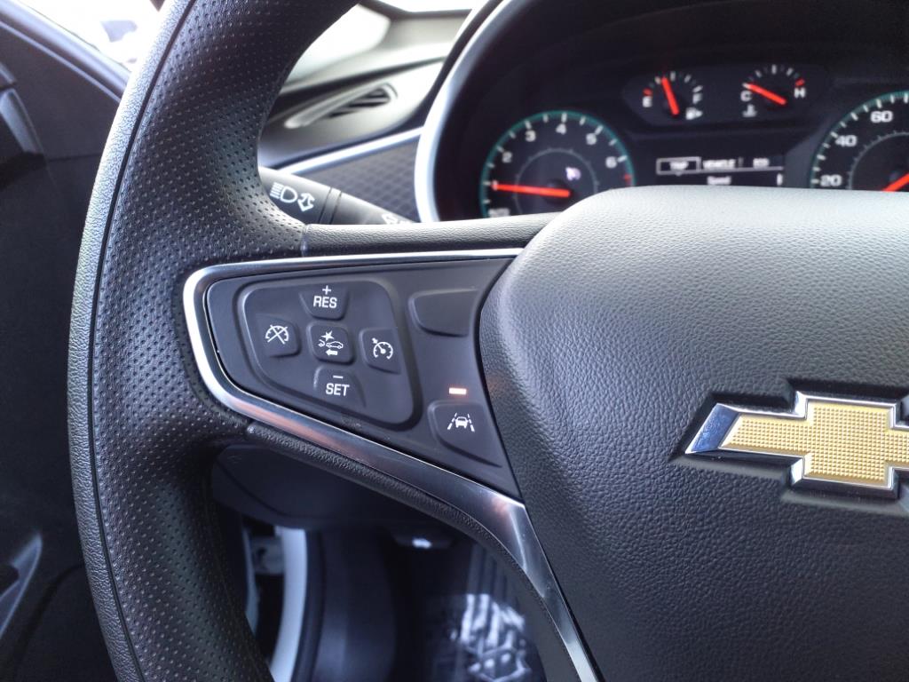 2024 Chevrolet Malibu 1LT photo 12