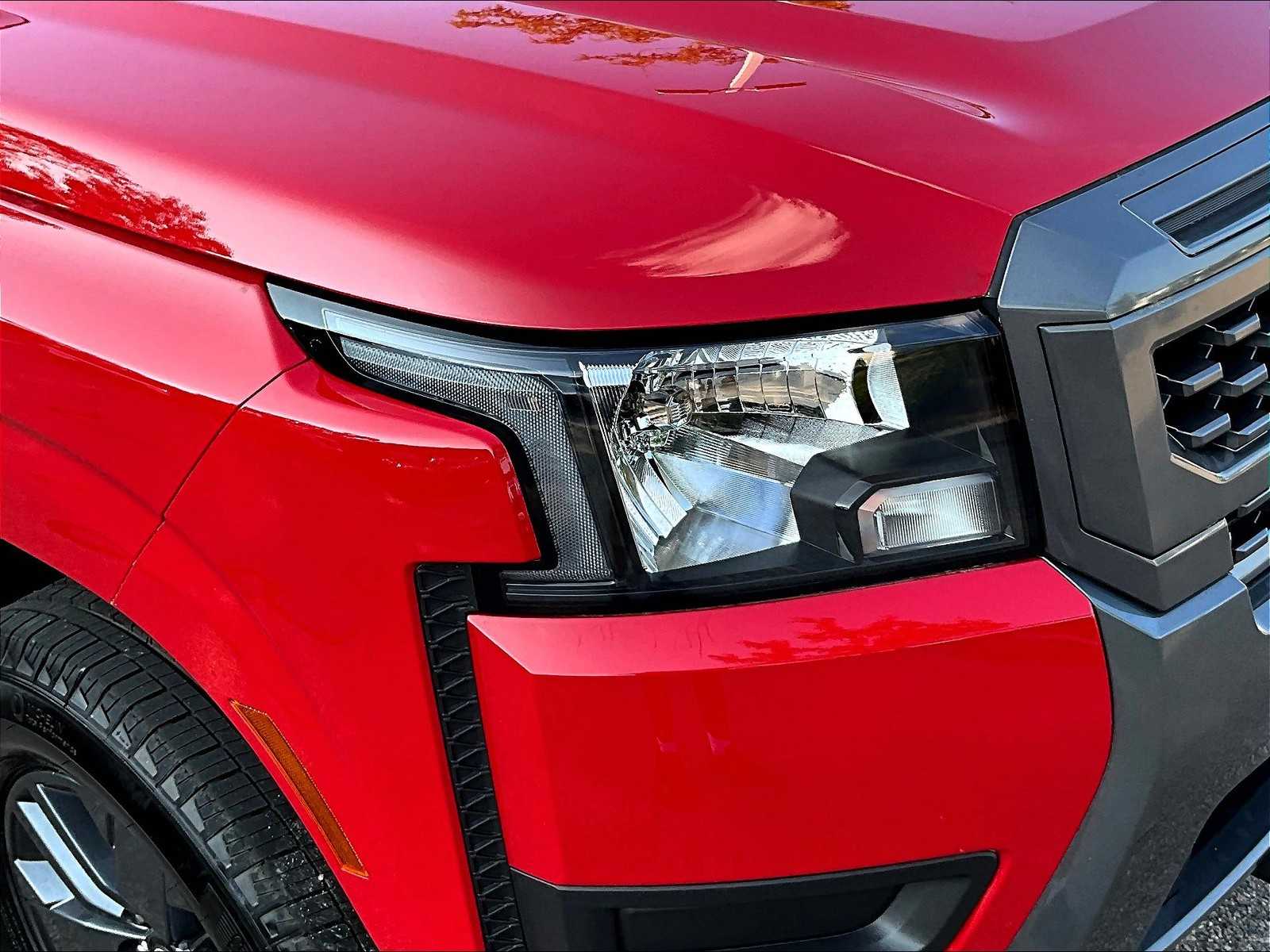 2025 Nissan Frontier SV photo 32