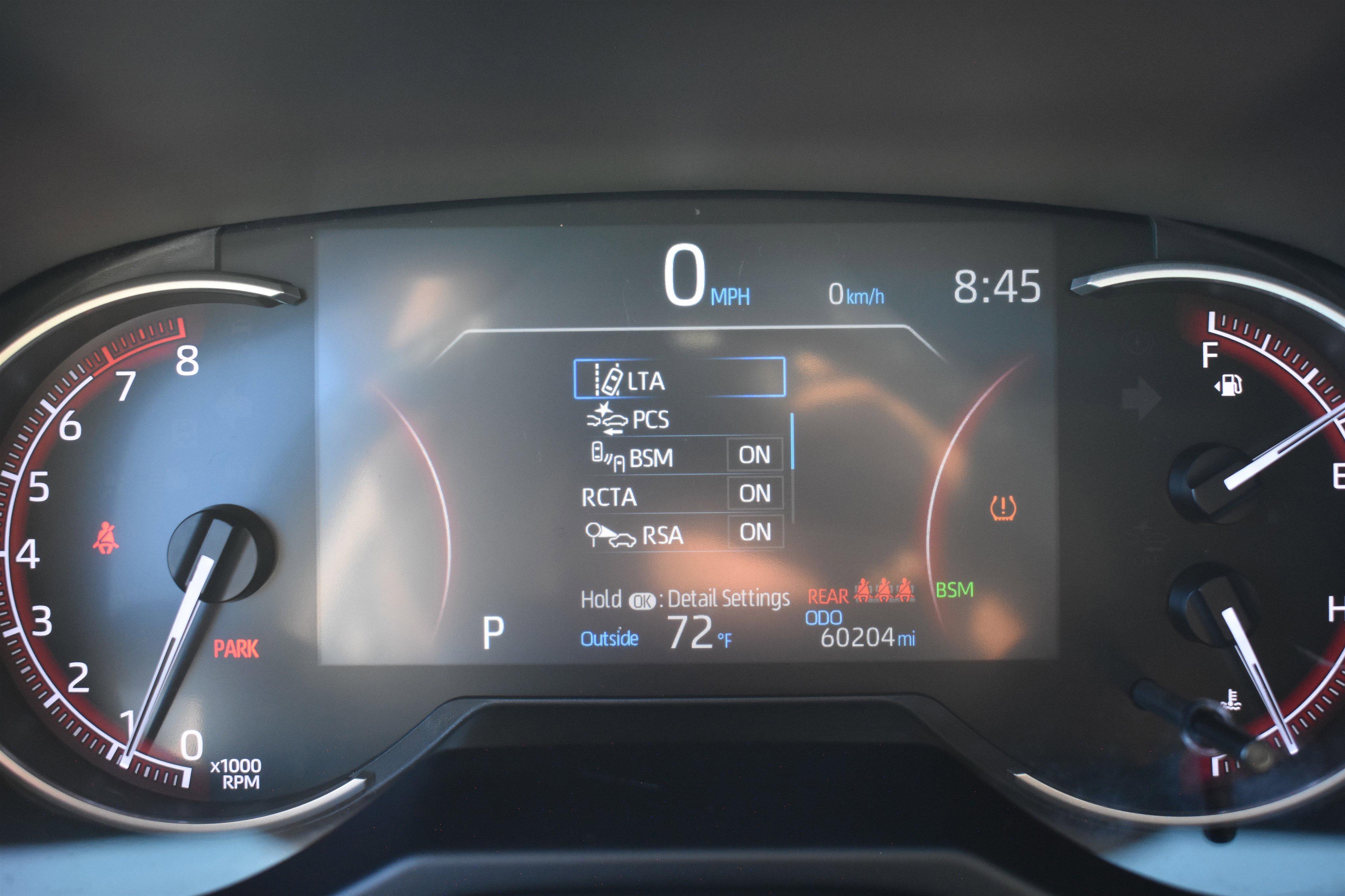 2023 Toyota RAV4 XLE photo 16