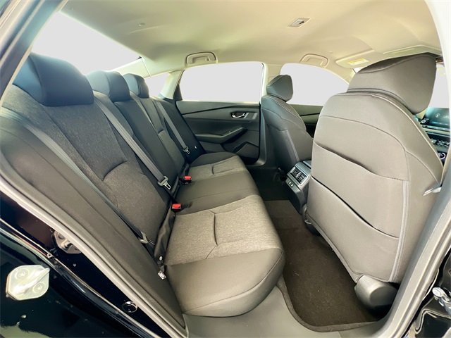 2025 Honda Accord LX photo 24
