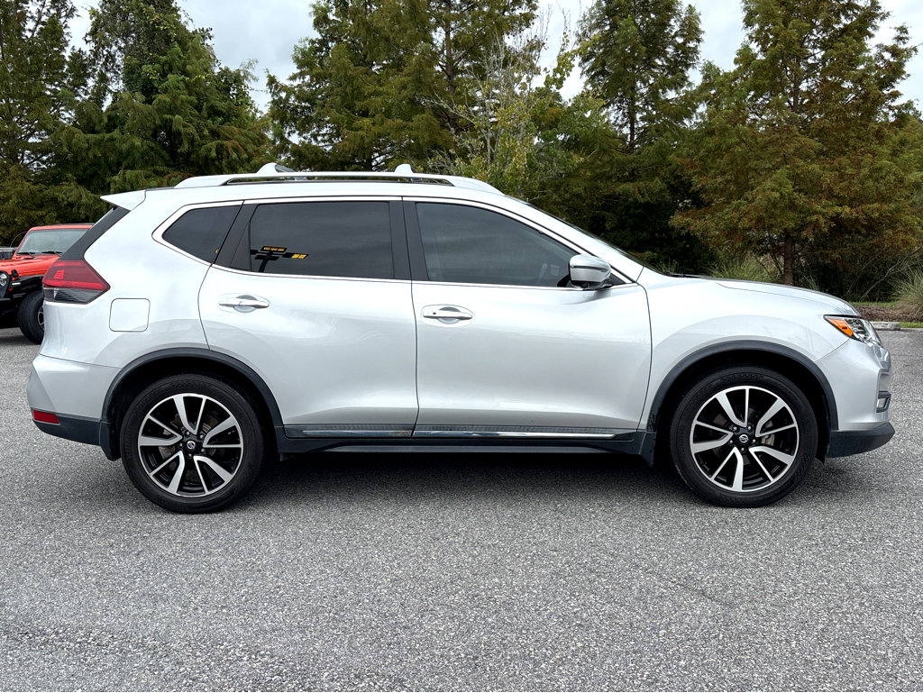 2019 Nissan Rogue SL photo 23