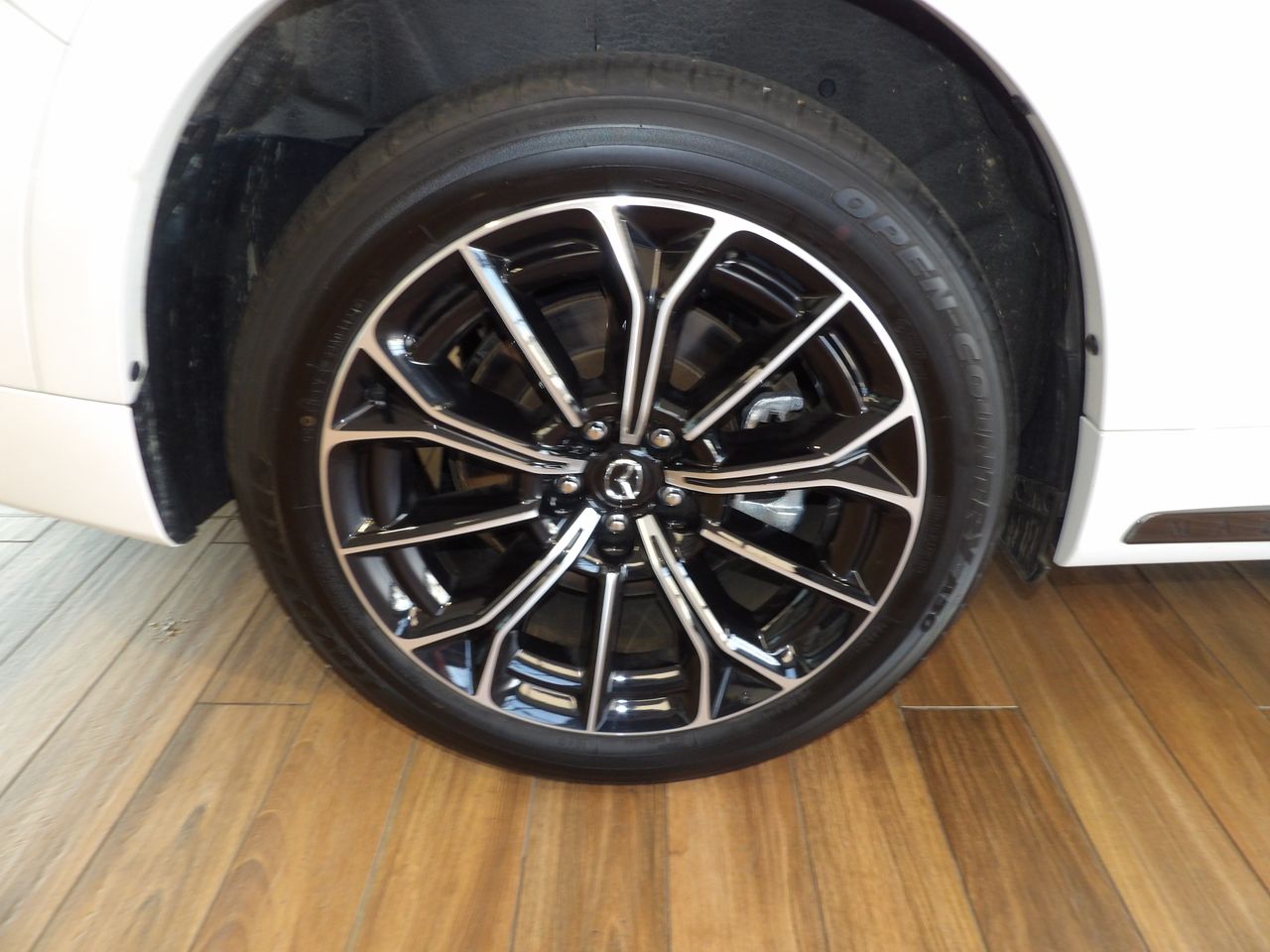 2025 Mazda CX-70 3.3 Turbo Premium Plus photo 5