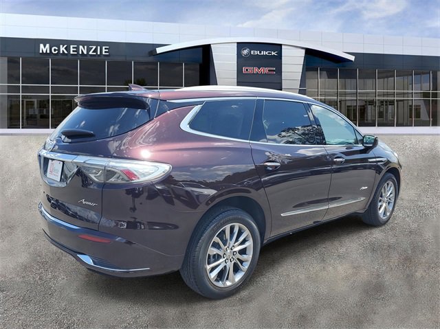 2023 Buick Enclave Avenir photo 4