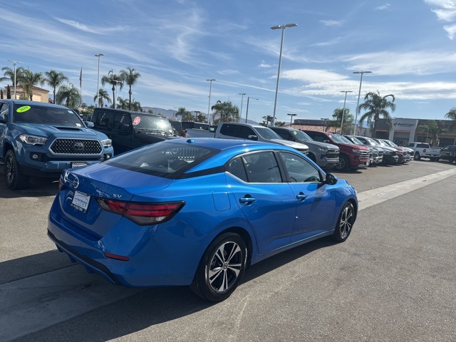 2022 Nissan Sentra SV photo 5