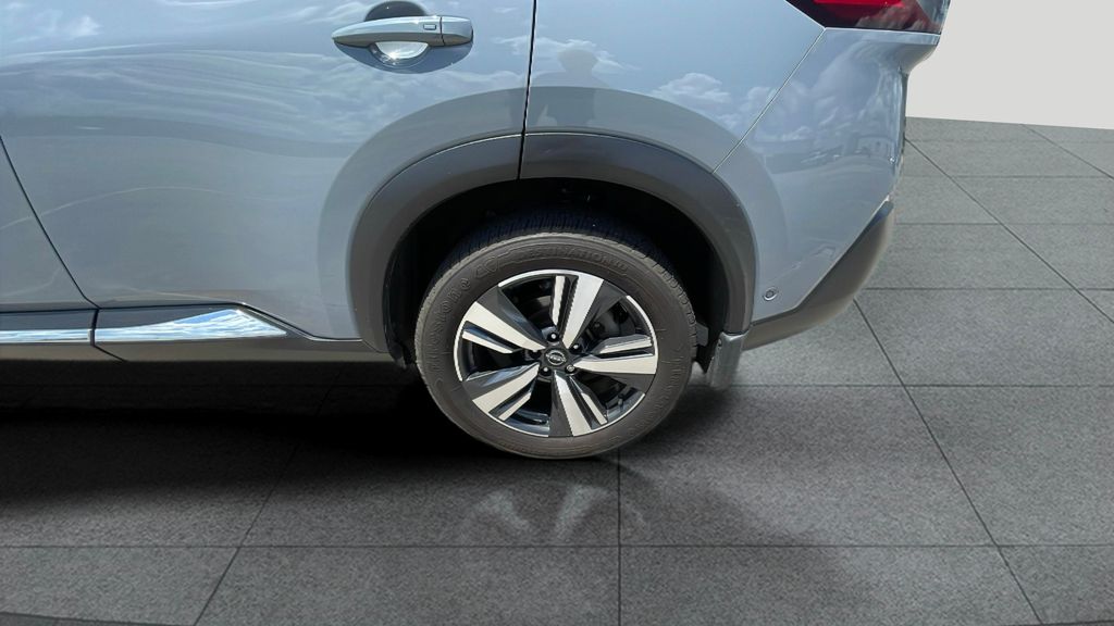2022 Nissan Rogue Platinum photo 17