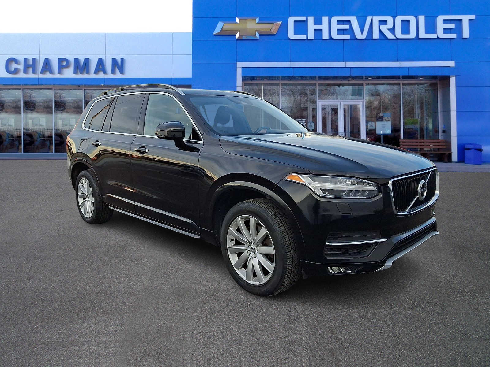 2016 Volvo XC90 Momentum
