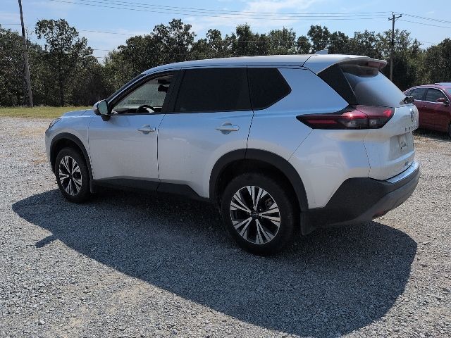 2023 Nissan Rogue SV photo 2