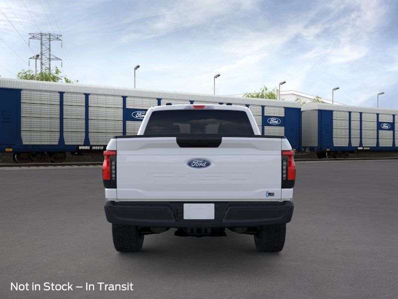 2025 Ford F-150 Lightning photo 6