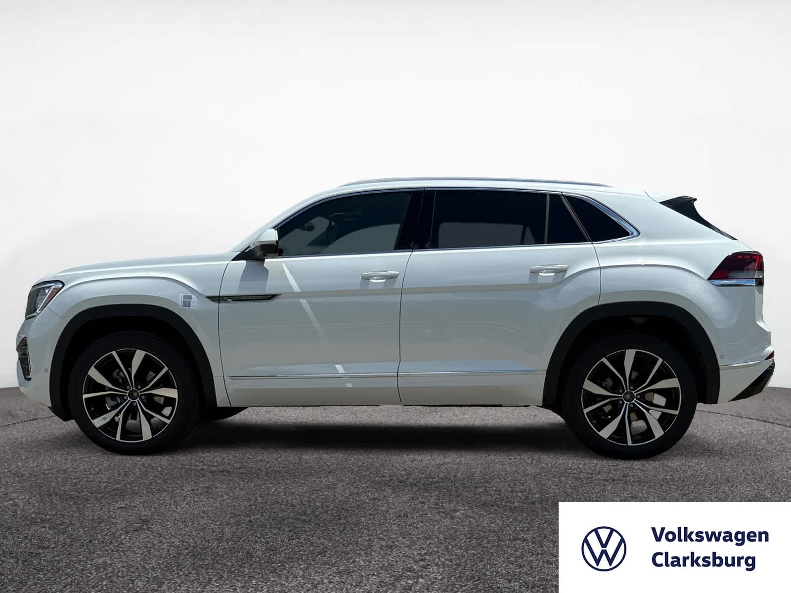2025 Volkswagen Atlas Cross Sport SEL Premium R-Line photo 2