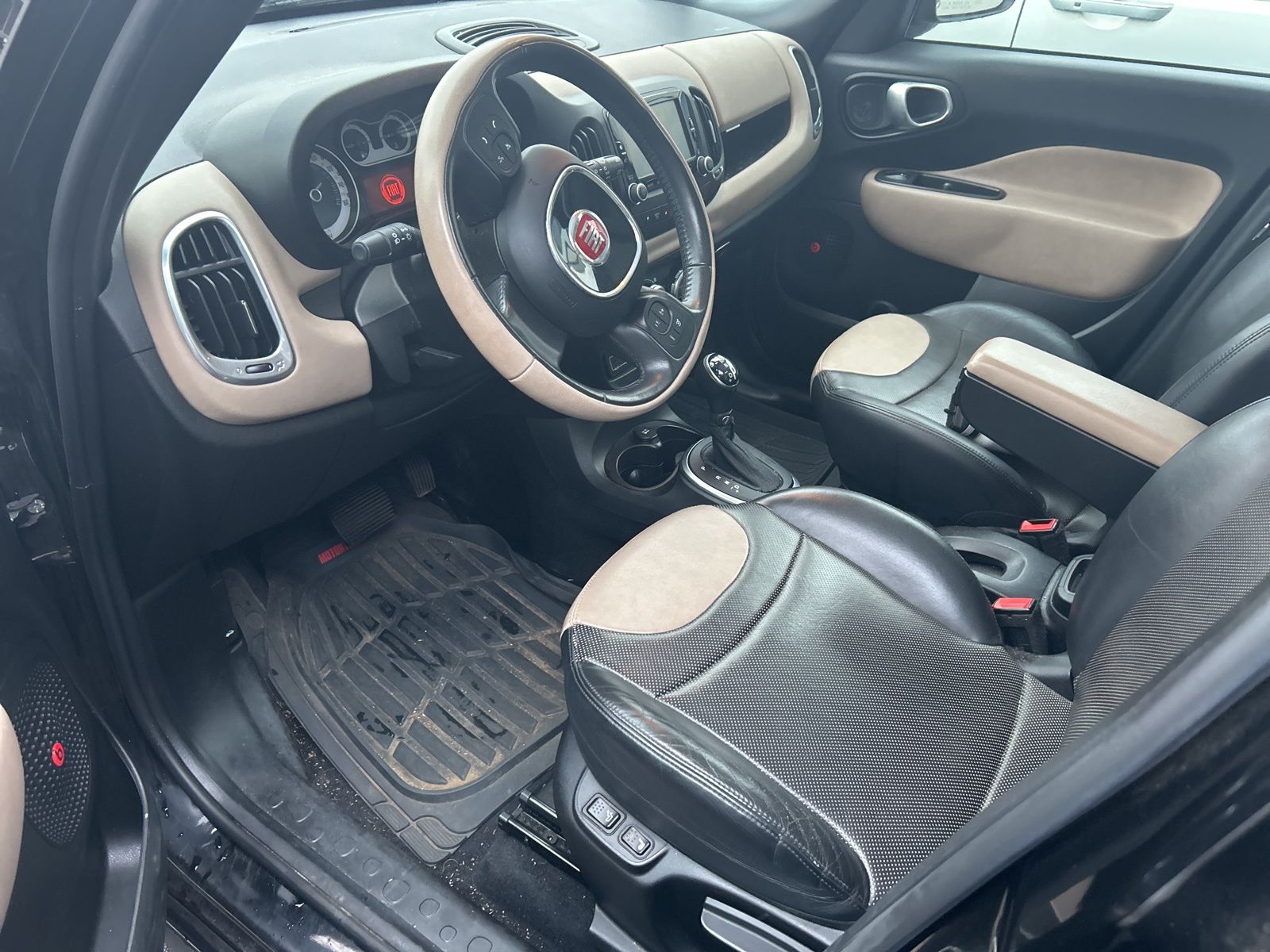2016 Fiat 500L Trekking photo 4