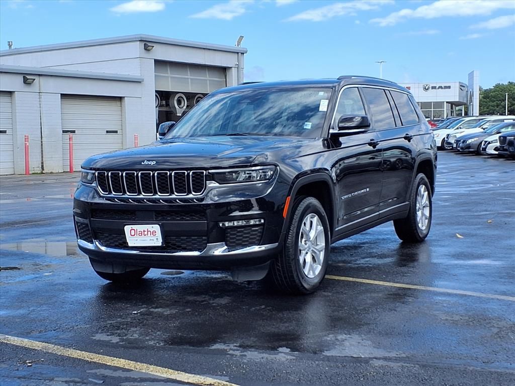 Used 2023 Jeep Grand Cherokee L Limited with VIN 1C4RJKBG4P8884451 for sale in Kansas City