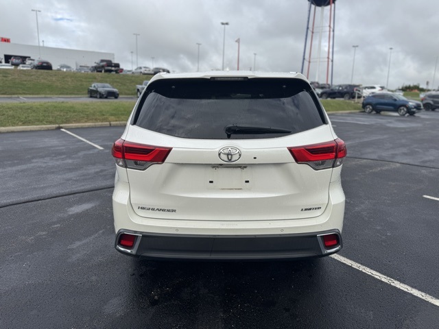 2018 Toyota Highlander Limited photo 4