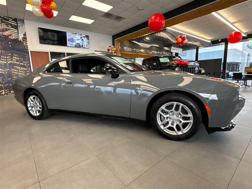 2025 Dodge Charger R/T photo 5