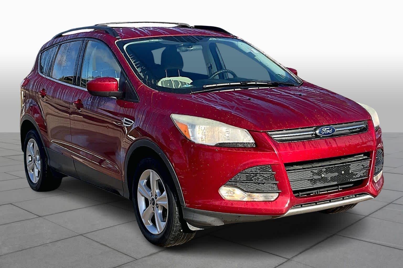 2014 Ford Escape SE photo 2