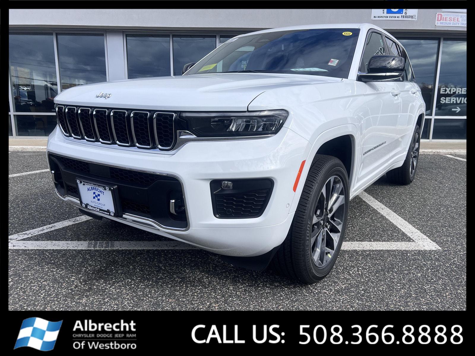 2025 Jeep Grand Cherokee Overland's photo