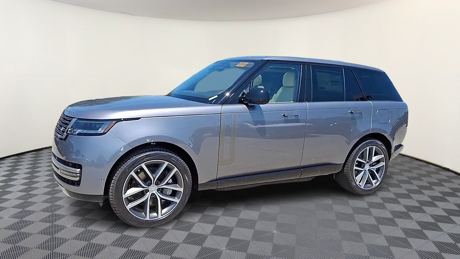 2025 Land Rover Range Rover SE photo 4