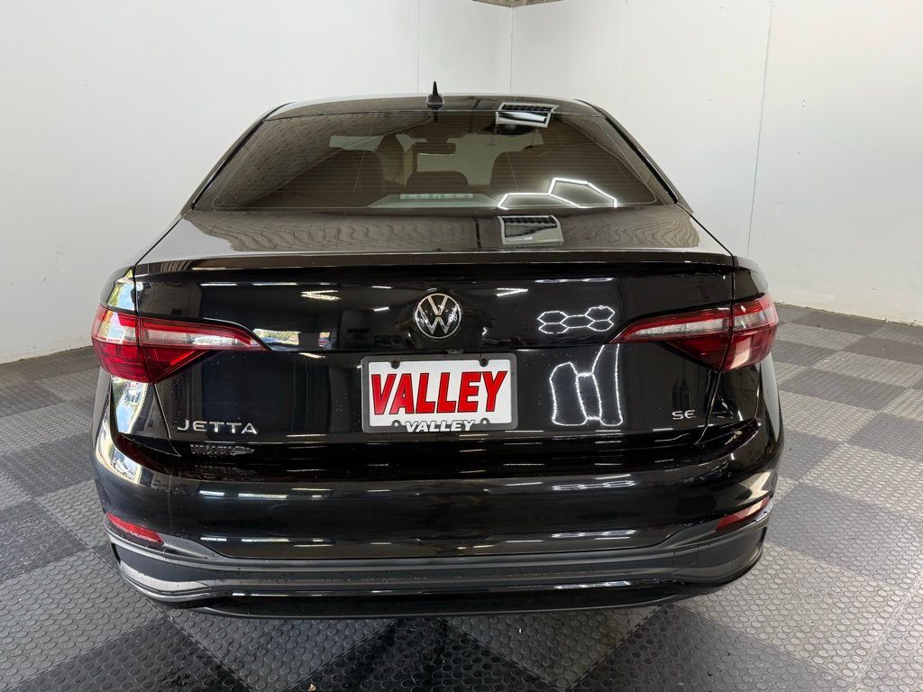 2022 Volkswagen Jetta 1.5T SE photo 5