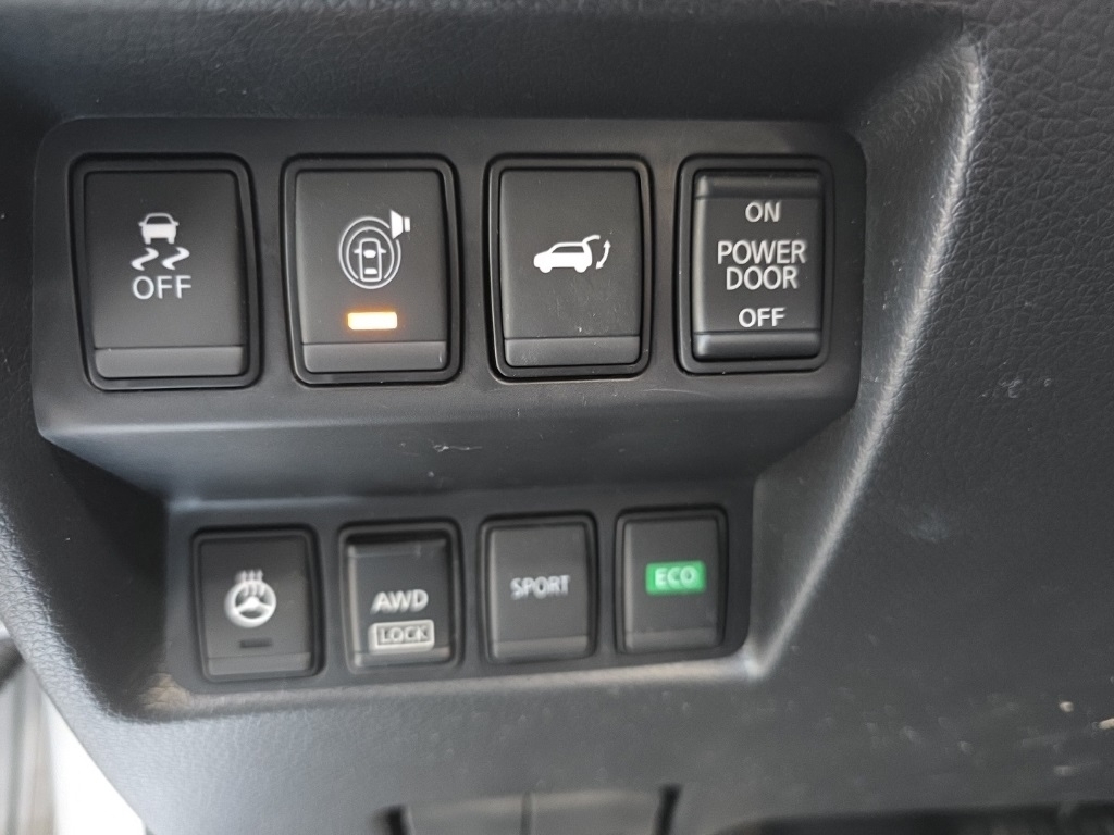 2017 Nissan Rogue SL photo 22