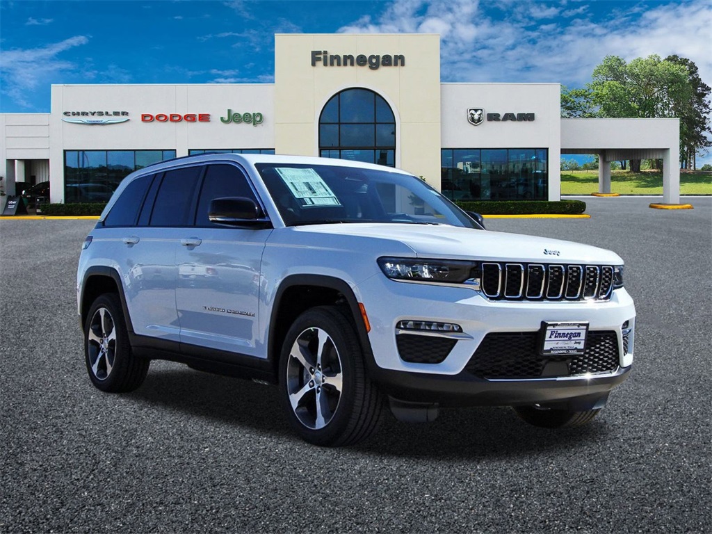 2024 Jeep Grand Cherokee 4xe's photo