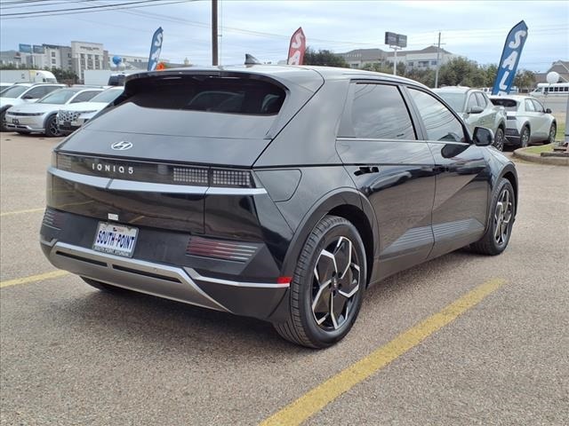 2024 Hyundai Ioniq 5 SEL photo 3