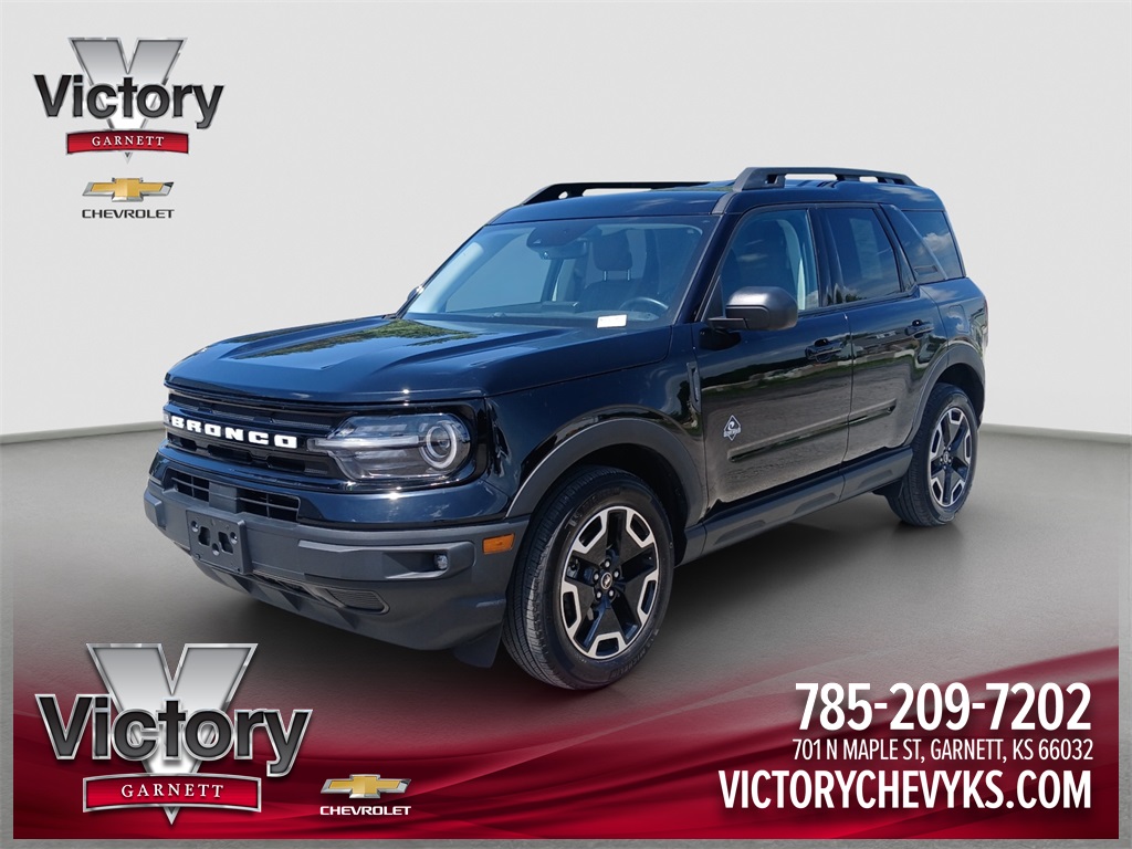 Used 2023 Ford Bronco Sport Outer Banks with VIN 3FMCR9C69PRD52796 for sale in Kansas City