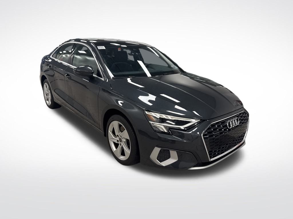 2023 Audi A3 40 Premium Quattro photo 4