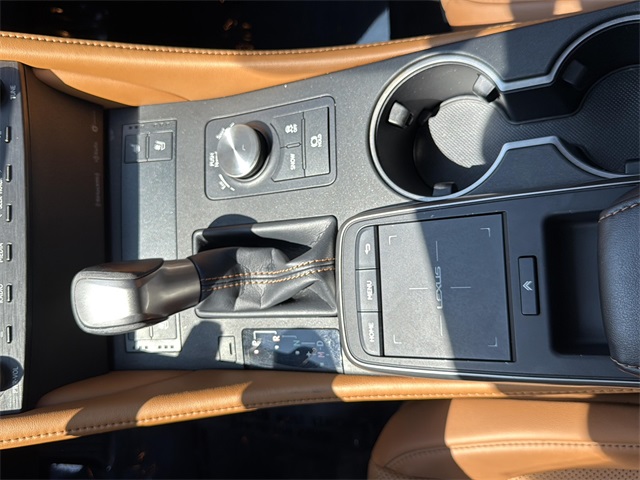 2021 Lexus RC 350 photo 11