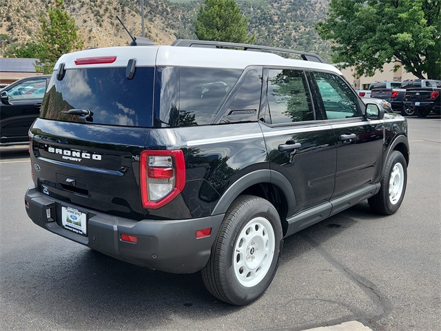 2025 Ford Bronco Sport Heritage photo 2
