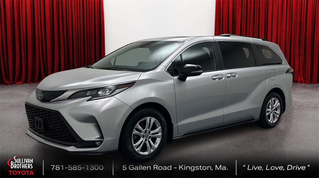 2023 Toyota Sienna XSE 25th Anniversary's photo