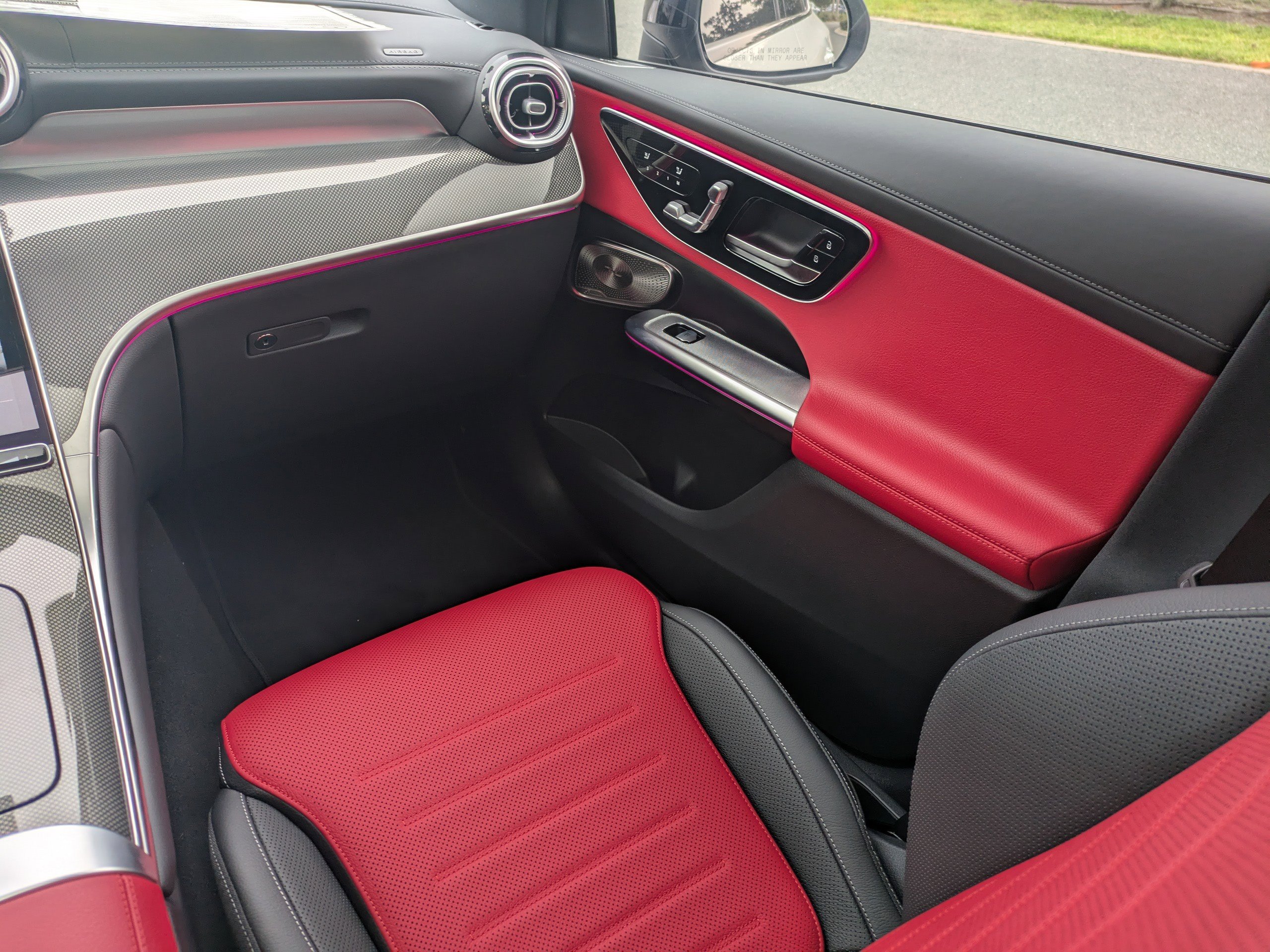 2025 Mercedes Benz GLC 300 4MATIC photo 20