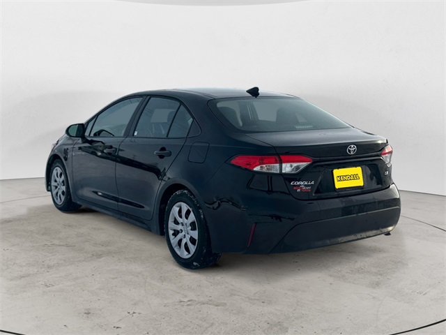 2024 Toyota Corolla LE photo 3