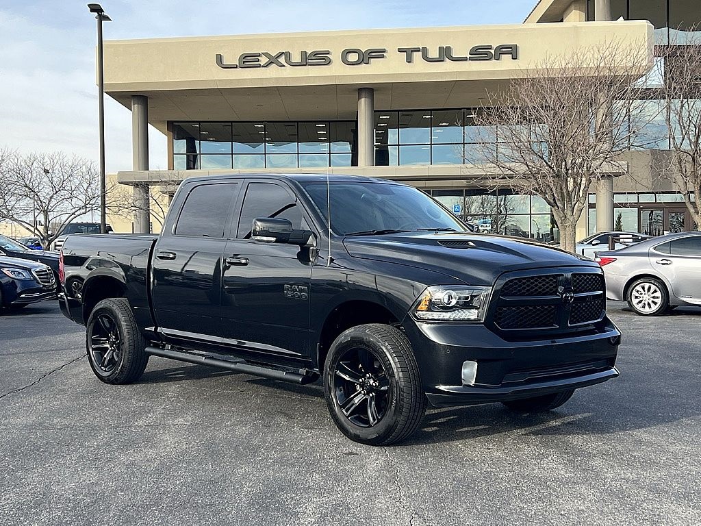 2018 RAM Ram 1500 Pickup Night's photo